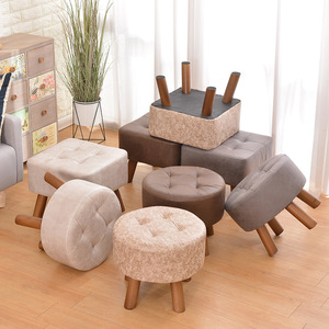 Pouf rond capitonné en tissu, repose-pieds moelleux avec pieds en bois massif pour salon, chambre, entrée, couloir - Product Image 2