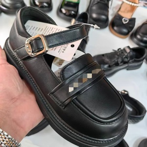 Nouvelles chaussures d'école noires pour enfants, élégantes et confortables, en cuir, vente en gros de stocks mixtes - Product Image 6