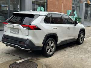 Voiture SUV Toyota 2023 de haute qualité, 5 portes, 5 places, Toyota <span class=keywords><strong>RAV4</strong></span>, vitesse électrique <span class=keywords><strong>hybride</strong></span>, voitures d'occasion, <span class=keywords><strong>4x4</strong></span>, véhicules d'occasion à vendre - Product Image 3