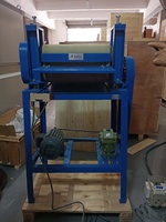 Machine de fixation de collage de semelle intérieure pour chaussures