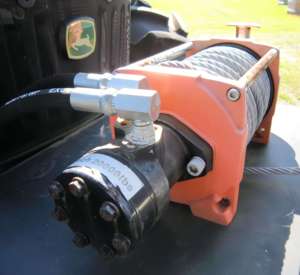 Tractor Usado 2020 6120M 120HP 4WD con Motor PowerTech AutoTrac, Pocas Horas de Uso, Alta Seguridad, Equipo Agrícola en Venta - Product Image 3