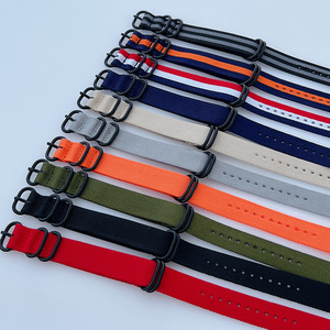 Prix usine Bracelets de <span class=keywords><strong>montre</strong></span>-<span class=keywords><strong>bracelet</strong></span> en nylon 18 <span class=keywords><strong>20</strong></span> 22 24 <span class=keywords><strong>mm</strong></span> Bracelets de <span class=keywords><strong>montre</strong></span> de remplacement avec 5 anneaux <span class=keywords><strong>Bracelet</strong></span> de <span class=keywords><strong>montre</strong></span> en <span class=keywords><strong>tissu</strong></span> - Product Image 1