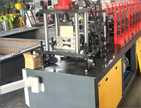 Nouvelle machine de profilage de lames perforées en métal à double usage pour profilés de stores européens et volets roulants