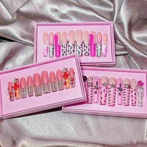 Muestra gratis diseñador de lujo hecho a mano acrílico Bling Nails <span class=keywords><strong>uñas</strong></span> artificiales prensadas <span class=keywords><strong>con</strong></span> etiqueta de marca diamantes de imitación - Product Image 5