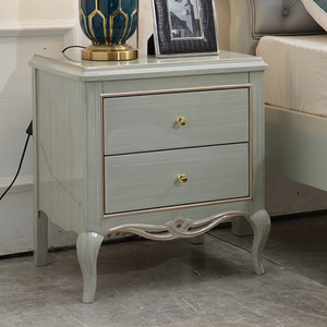 <span class=keywords><strong>Letto</strong></span> King Size in Stile <span class=keywords><strong>Francese</strong></span> con Testiera in Pelle Blu Trapuntata e Struttura in Legno Intagliato, Elegante Set di Mobili per Camera da <span class=keywords><strong>Letto</strong></span> - Product Image 6