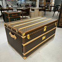 Table basse-coffre vintage en cuir style Mid-Century, meuble de style rétro américain, table d'appoint créative pour canapé, table à thé pour salon