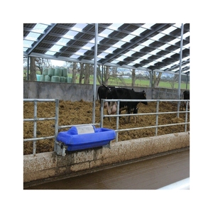 Abri commercial robuste en acier pour bétail, idéal pour les élevages et les opérations d'engraissement - Product Image 2