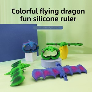 Jouets miniatures de décompression en silicone TPR, modélisation personnalisable, avec fonctions d'explosion, de <span class=keywords><strong>pop</strong></span> et de ressort, en forme de <span class=keywords><strong>dinosaure</strong></span> et de pieds de dragon, modèle HK-0888 - Product Image 4