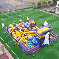Parc d'aventure gonflable commercial sur le thème de l'espace, parcours d'obstacles robuste avec toboggan, location pour événements, en PVC/PC, 50-200 places