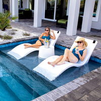 Chaise longue de piscine en plastique résistante aux UV pour hôtel en plein air, utilisable sous l'eau