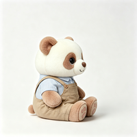 Peluche Panda Marron Clair Unique avec Chemise à Col Bleu et Salopette Kaki, Poupée Panda Assise, Souvenir Chinois