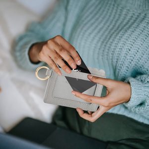 Mujeres Popular moda Metal Cajero Automático llavero hombres mujeres negocios Id crédito Pu cuero puro Delgado Unisex tarjetero cartera Mini monedero - Product Image 5