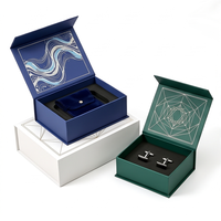 Boîte cadeau magnétique personnalisée avec logo imprimé, boîte d'emballage rigide en papier de qualité supérieure en forme de livre avec insert en mousse EVA pour parfum et bijoux