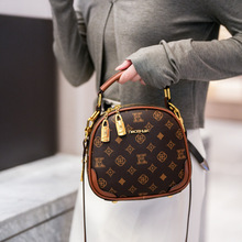 Bolso Redondo Retro 2026 para Mujer, Nuevo Bolso de Mano Diagonal con Dos Correas Extraíbles, Bolso de Hombro Moderno para Dama - Product Image 4