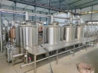 Conteneur de Fermentation en Acier Inoxydable 1000L Contrôlé par PLC avec Pompe et Moteur pour Équipement de Brassage de Micro-Bière Artisanale