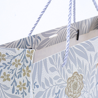 Sac cadeau en papier imprimé floral personnalisé, réutilisable, en matériaux recyclés, impression CMYK, poignées en corde torsadée, boutique, shopping, mariage
