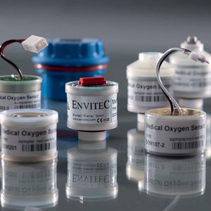 เซ็นเซอร์ออกซิเจนทางการแพทย์ ENVITEC รุ่น OOM102 ช่วงการวัด 0-100%Vol เครื่องตรวจจับ O2 ความแม่นยำสูง และเครื่องวิเคราะห์ก๊าซ ผลิตในประเทศเยอรมนี - Product Image 3