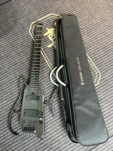 Donner HUSH-X PRO 38 Inch Lock Technology Zero Design Rock <span class=keywords><strong>Starter</strong></span> Guitare électrique portable sans tête - Product Image 6