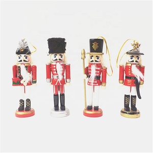 Navidad Jouets en <span class=keywords><strong>bois</strong></span> fabriqués à la main Soldats en <span class=keywords><strong>bois</strong></span> Design Ornements d'arbre de Noël Poupées Cadeaux <span class=keywords><strong>Casse</strong></span>-<span class=keywords><strong>Noisette</strong></span> pour les vacances - Product Image 4