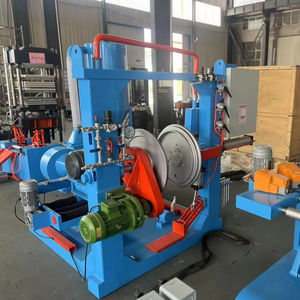 Machine de profilage pneumatique automatique pour le rechapage de <span class=keywords><strong>pneu</strong></span> nouveau noyau de roulement de moteur de machines de traitement du caoutchouc utilisé - Product Image 1