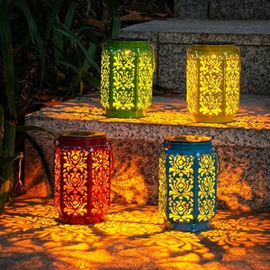 Lámparas Solares de Jardín, Luces LED Decorativas de Proyección para Exteriores, Diseño Hueco, Lámpara Colgante para Patio, Lámpara de Mano para Paisajismo - Product Image 1