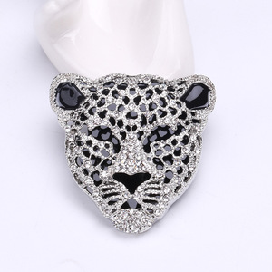 Retro Leopard Head Trâm Pin Với Pha Lê Rhinestone Và Mạ Vàng Hợp Kim Cho Đám Cưới Đảng Engagement Hoặc Quà Tặng - Product Image 2