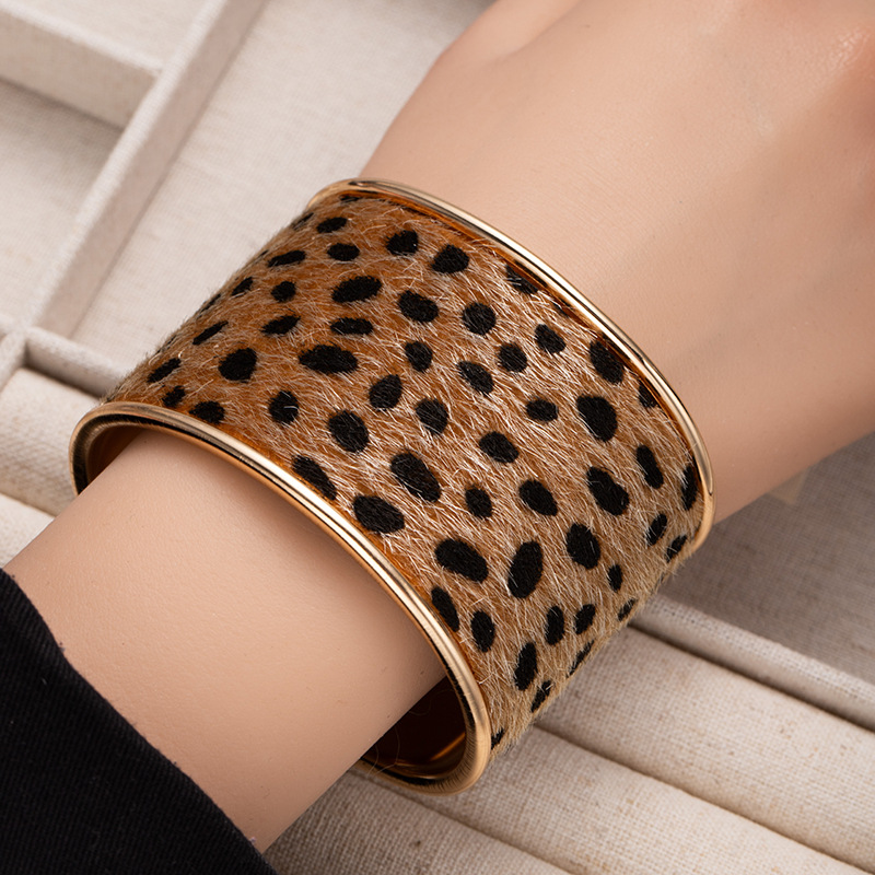 animal print bracelet wide