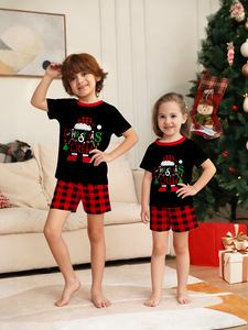 Novo Conjunto de Pijamas de Natal para Família com Estampa de Boneco de Neve e Letras, Pullover de Manga Curta e Calça Curta para Homens, Mulheres, Crianças e Bebês - Product Image 2