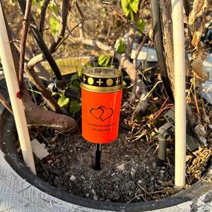 Lampes de jardin <span class=keywords><strong>à</strong></span> piles LED blanches <span class=keywords><strong>pour</strong></span> le <span class=keywords><strong>cimetière</strong></span>, lampe étanche, <span class=keywords><strong>bougie</strong></span> vacillante <span class=keywords><strong>pour</strong></span> tombe, <span class=keywords><strong>cimetière</strong></span> <span class=keywords><strong>pour</strong></span> la décoration des cimetières - Product Image 3