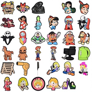 Breloques personnalisables en PVC pour sabots, vente en gros, cadeau d'Halloween, décoration anime et dessin animé, unisexe, fabriqué au Vietnam - Product Image 3