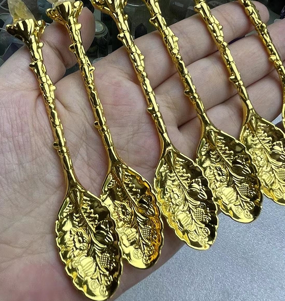 Cucchiaio d'oro mix di pietra