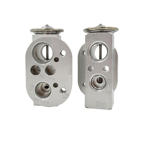 6411 9289 832 空调膨胀阀 适用于 F30 F35 <span class=keywords><strong>3</strong></span> 系列 F20 1 系列 F22 F23 2 系列 F32 F33 汽车空调膨胀阀 - Product Image 1