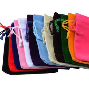 Sacchetto in Velluto Morbido per Gioielli con Coulisse, Personalizzabile con Logo, per Conservare Power Bank e Occhiali - Product Image 2