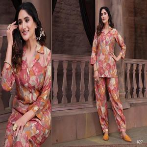 Excellente qualité imprimé modal lourd dernière conception ensemble pour l'exportation mondiale de l'Inde - Product Image 1