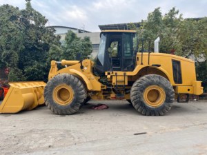 Chargeuse sur pneus CAT 966H d'occasion, chargeuse frontale Caterpillar 966H, chargeuse sur pneus de 6 tonnes avec moteur Cat, en bon état de fonctionnement - Product Image 5