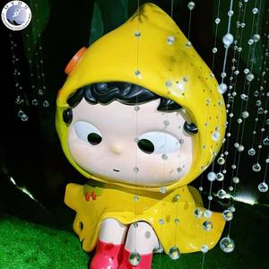 Escultura de Personaje de Dibujos Animados Gigante de Fibra de Vidrio Personalizada OEM/ODM, Estatua de IP Moderna, Resistente al Agua y a los Rayos UV, para Centros Comerciales y Exposiciones de Arte - Product Image 4