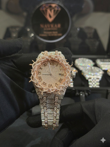 Reloj de Lujo con Diamantes, 42 mm, Redondo, Plata de Ley, Analógico, de Cuarzo, para Hombre, con Números Romanos, Estilo Completamente Cubierto de Diamantes - Product Image 4