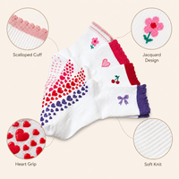 Chaussettes de Pilates antidérapantes personnalisées avec bord festonné, motif jacquard et tractions en silicone pour le yoga