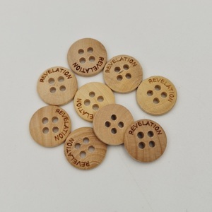 Tùy Chỉnh Biểu Tượng Tia Laser Kích Thước Màu Gỗ Nút 4 Lỗ <span class=keywords><strong>Men</strong></span>' <span class=keywords><strong>S</strong></span> Áo <span class=keywords><strong>S</strong></span>ơ Mi Nút Gỗ - Product Image 6