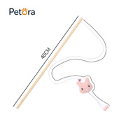 Jouet pour chat Petora : Baguette interactive en peluche avec clochette et expression mignonne pour le jeu et l'auto-entretenement en intérieur