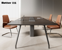Table de conférence de bureau moderne et minimaliste de grande taille avec combinaison de chaises, utilisée pour les négociations et la formation dans les bureaux scolaires