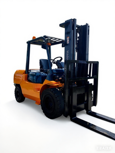 Basso prezzo usato giapponese per Toyota FD50 carrello elevatore Diesel macchinari industriali pesanti usati con basse ore di lavoro - Product Image 2