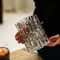 Vase en verre transparent minimaliste moderne, texture ondulée, vase à fleurs en cristal, décoration de table pour salon, arrangement floral, ornement