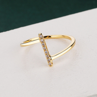 Bague simple en cuivre plaqué or 18 carats avec zircon, bijoux géométriques irréguliers, vente en gros