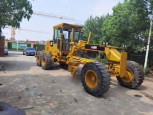รถเกรดเดอร์ Caterpillar 140H สภาพใหม่เกือบเหมือนใหม่ เครื่องยนต์ CAT 3176C ชั่วโมงการทำงานต่ำ พร้อมริปเปอร์หลัง ดูแลรักษาอย่างดี - Product Image 3