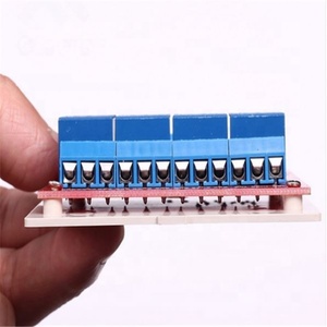Module <span class=keywords><strong>de</strong></span> relais Wi-Fi 4 canaux 220V avec contrôle à distance sans fil par application téléphonique, fonction <span class=keywords><strong>de</strong></span> verrouillage automatique et d'interverrouillage, avec boîtier - Product Image 5