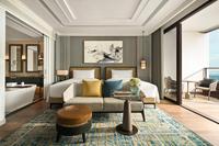 Ensemble complet de mobilier de chambre d'hôtel 5 étoiles en bois massif pour l'hôtellerie et les appartements, design moderne personnalisé, fabricant