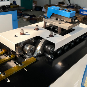 Máquina de Cierre de Juntas de Chapa Metálica Trifásica de 1.2 mm para Producción Industrial Continua de Conductos de Aire de 1300 mm - Product Image 4