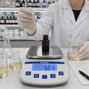 Huile de <span class=keywords><strong>parfum</strong></span> inspirée des créateurs, huile <span class=keywords><strong>parfum</strong></span>ée pour la fabrication de parfums, huile de <span class=keywords><strong>parfum</strong></span> concentrée, approvisionnement en vrac - Product Image 1