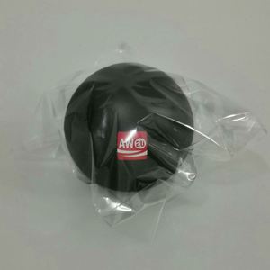 Moules à glaçons sphériques en silicone écologiques réutilisables de 2,5 pouces avec logo personnalisé pour whisky et cocktails - Product Image 6